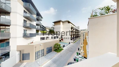 Captivating 4-br | Balconies | Roof Top | Jvc