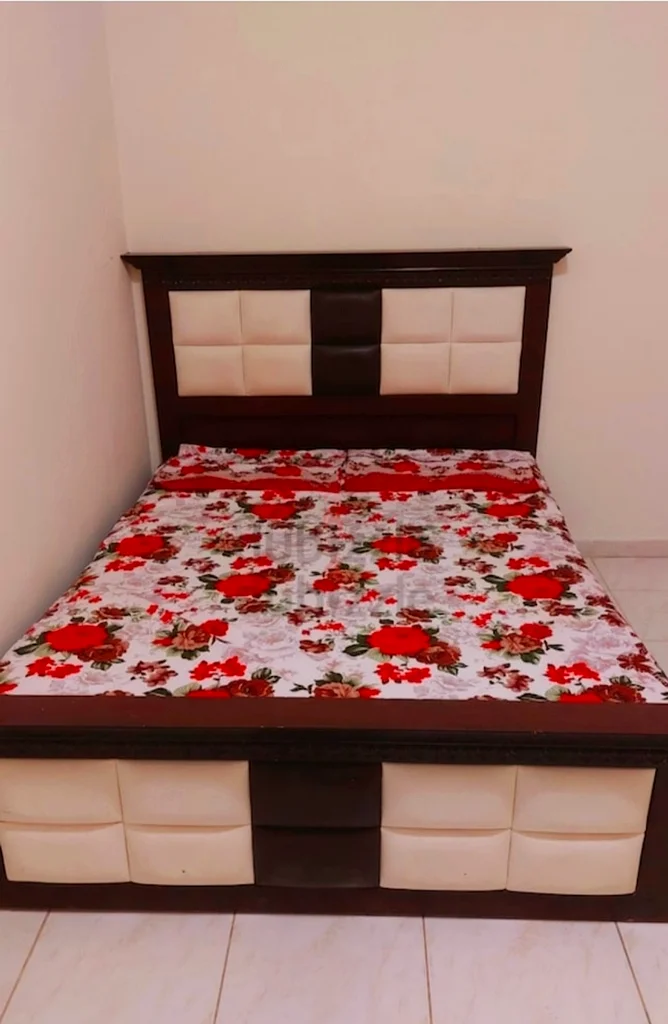 Apartment FAMILY ROOM AVAILABLE FOR COUPLES B/H NESTO HYPER MARKET AL NAHDA2. DUBAI