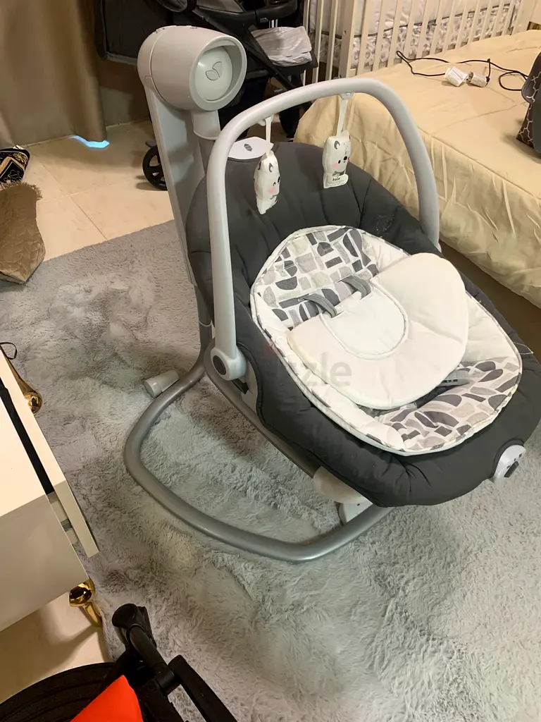 Baby electric swing chair