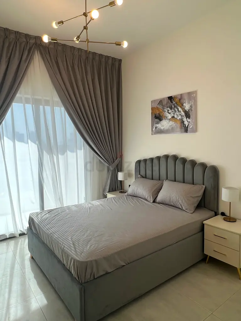 Apartment Luxury Master Private Room For Rent In JVC Dubai
