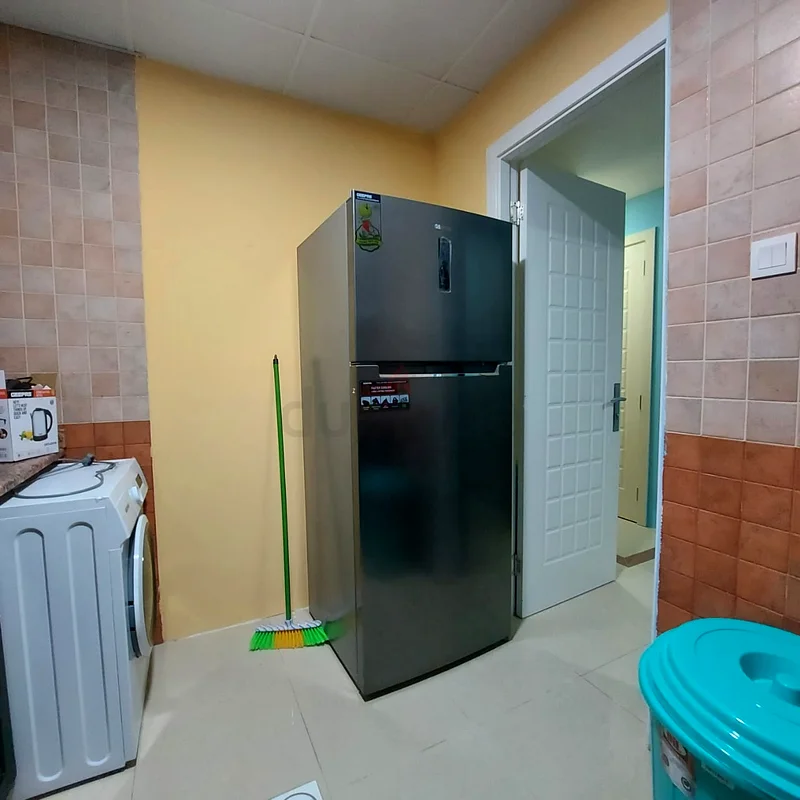 EXECUTIVE PARTITION AED 1,30062932686567298112