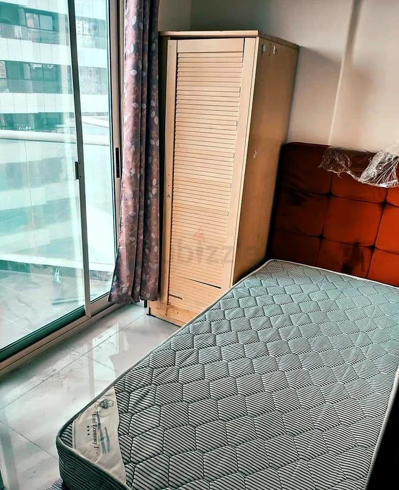Apartment Partition Room in Marina Near DMCC Metro station