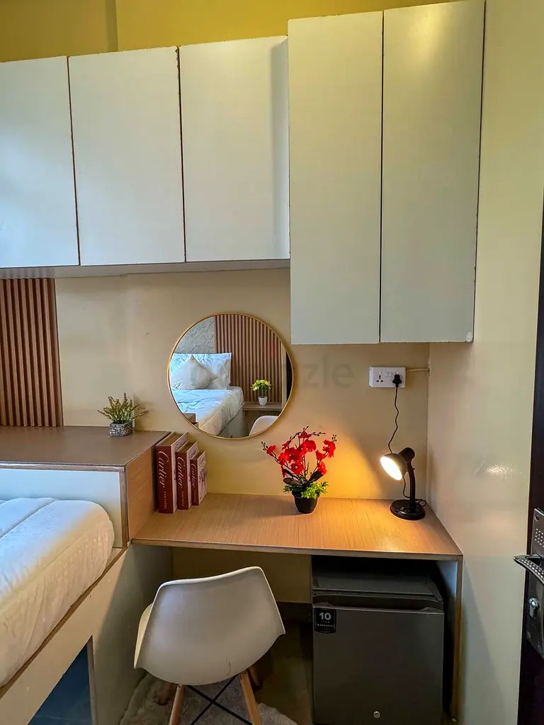 Apartment Luxurious Soundproof rooms for solo/Couple Dubai