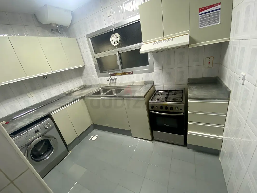 Apartment Furnished partion available Alkarama near ADCB metro station