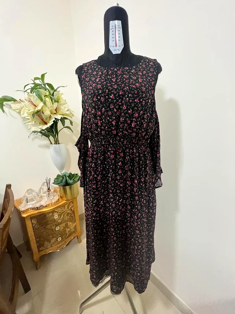 Dress63239618231938112