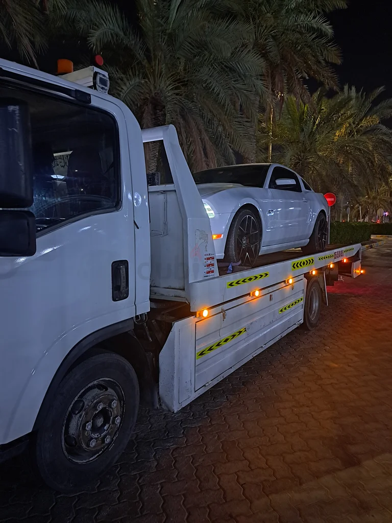 ابو ظبي وضواحيها والى جميع الامارات    نصلك أينما كنت629316850813461118