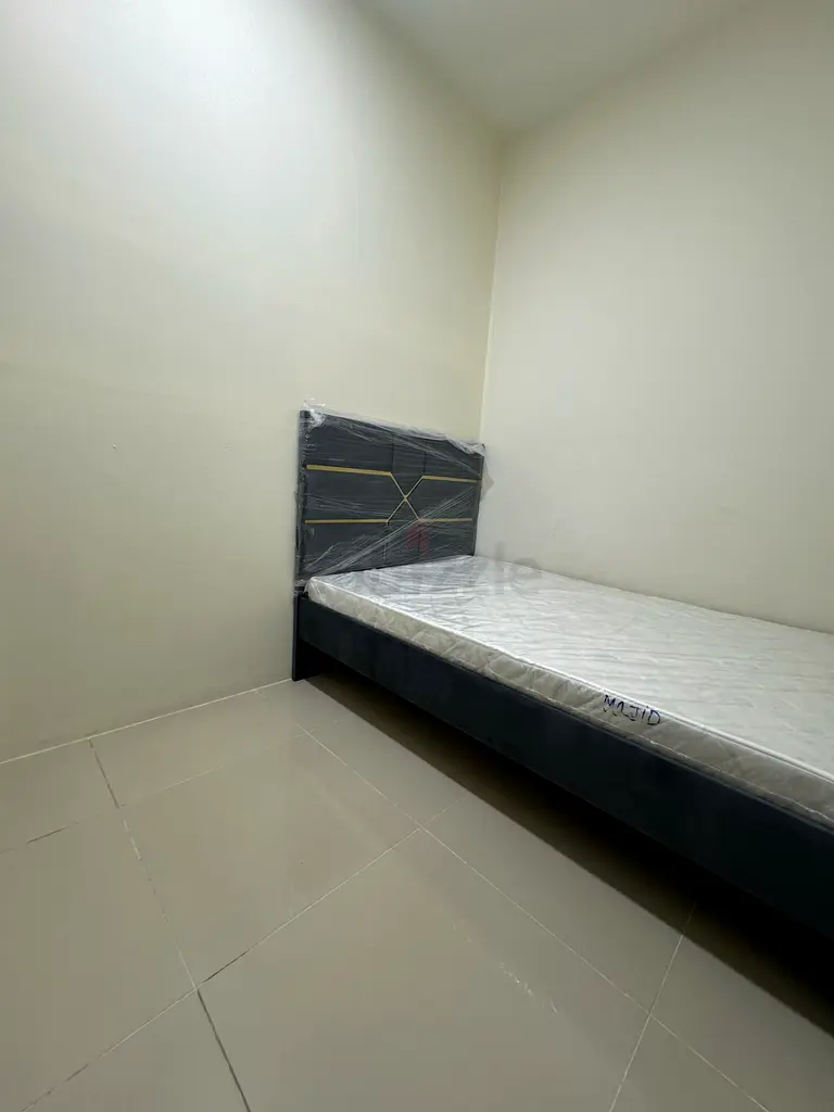 Apartment AVAILABLE PARTITION ROOM IMMEDIATELY NEARBY DIP 1 METRO STATION PLEASE CALL AND WHATS
