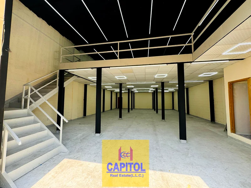 Warehouse 3488 sqft in Ras Al Khor on Main Road Commercial warehouse