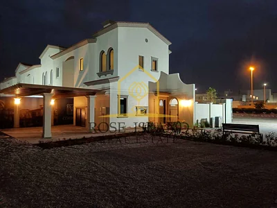 Luxurious Unit| Exciting Features|invest Now