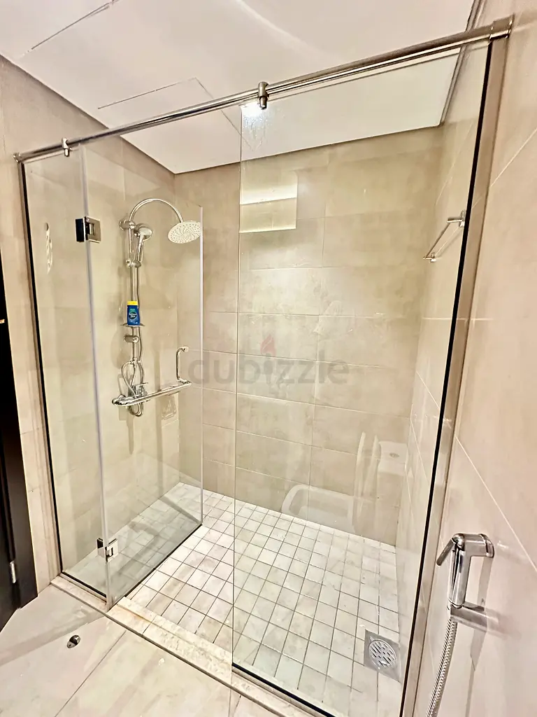 Apartment Spacious Partition Room for Rent in Dubai Investment Park