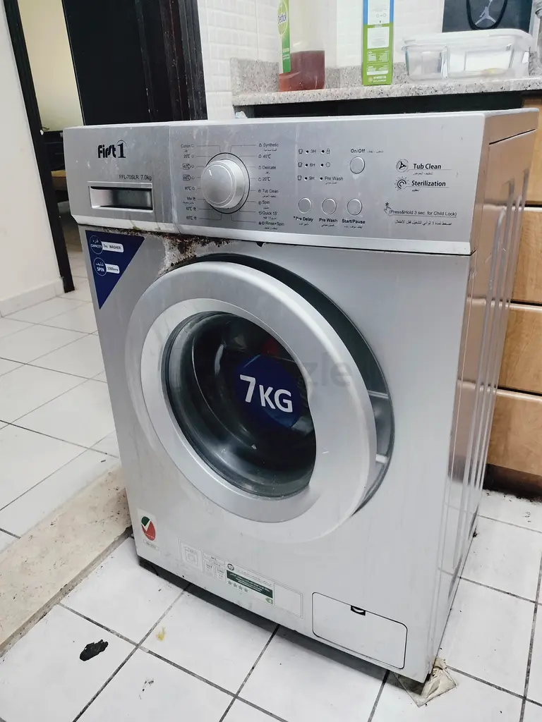 Front load Washing machine