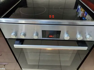 Bosch 60 × 60  cm  4 Burner  freestanding  Ceramic Model HCA744350M