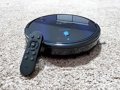 RoboVac 15C MAX EUFY  with Remote Control