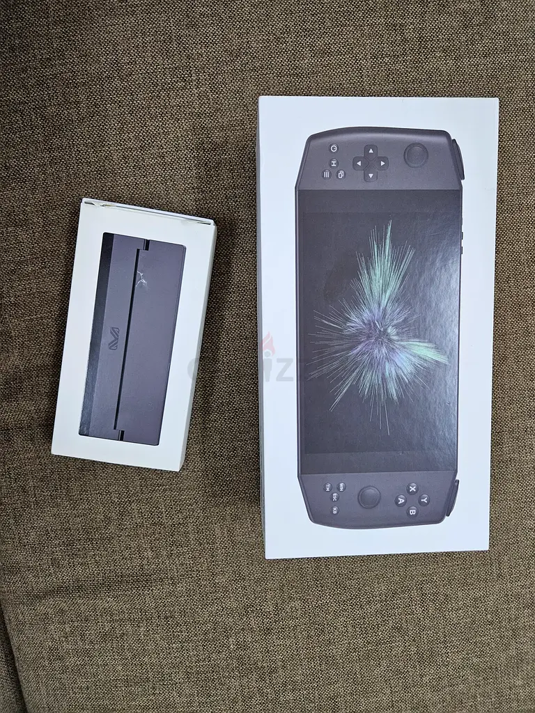 AYANEO pro (Retro power) 1tb, with original extras