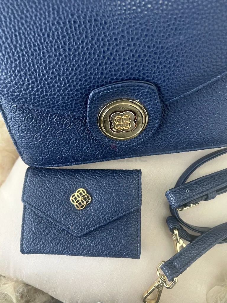 حقيبة ريشة مع حافظة بطاقات62932694928385112