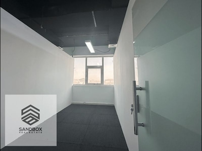 Vacant Office | Low Floor | Good Price