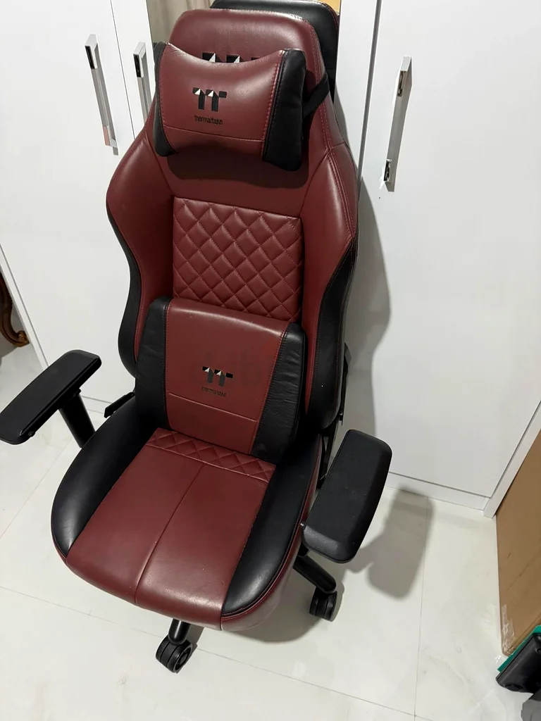 Gaming chair63229311345283111