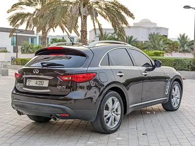 صورة 7 لـ 2017 Infiniti QX70
