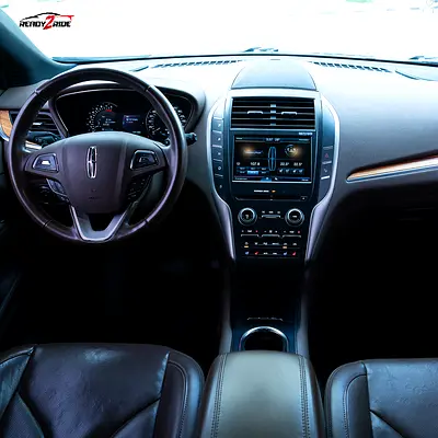 صورة 9 لـ 2015 Lincoln MKC