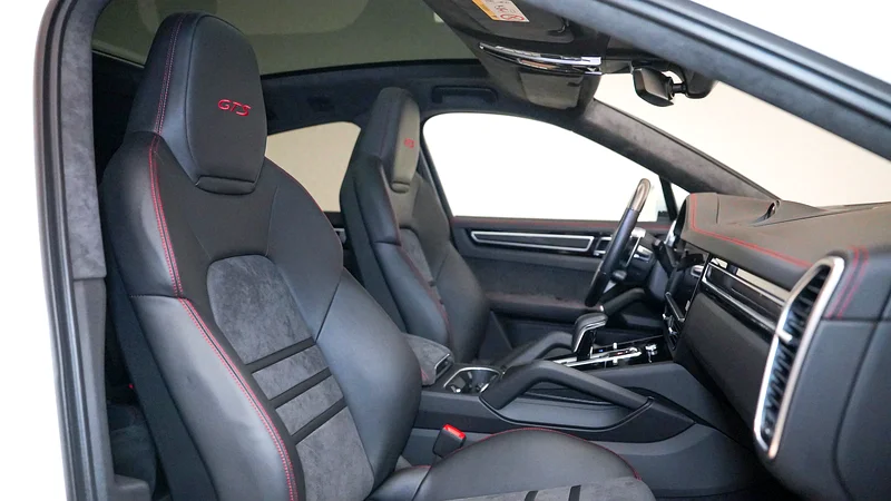 Cayenne Coupe GTS | AED 6,453 PM | Up to 3 Years Unlimited Warranty63225698001026114