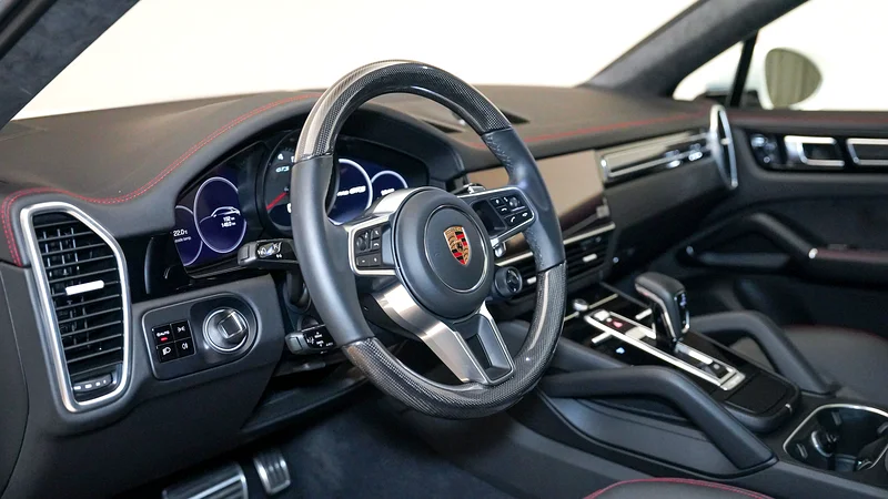 Cayenne Coupe GTS | AED 6,453 PM | Up to 3 Years Unlimited Warranty63225698001026113