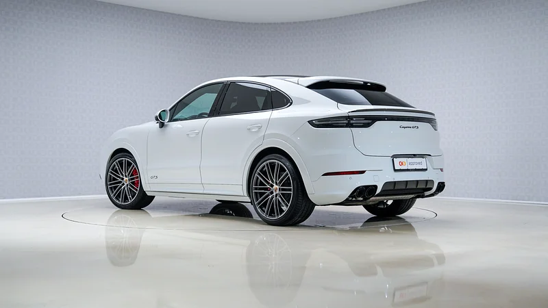 Cayenne Coupe GTS | AED 6,453 PM | Up to 3 Years Unlimited Warranty63225698001026111
