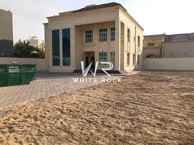 Vip Luxurious 7 Bedrooms | Spacious | Vacant