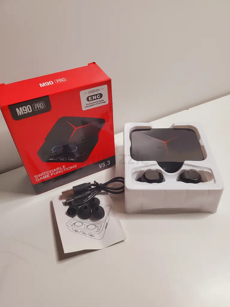 Gaming earbuds63189616584963114