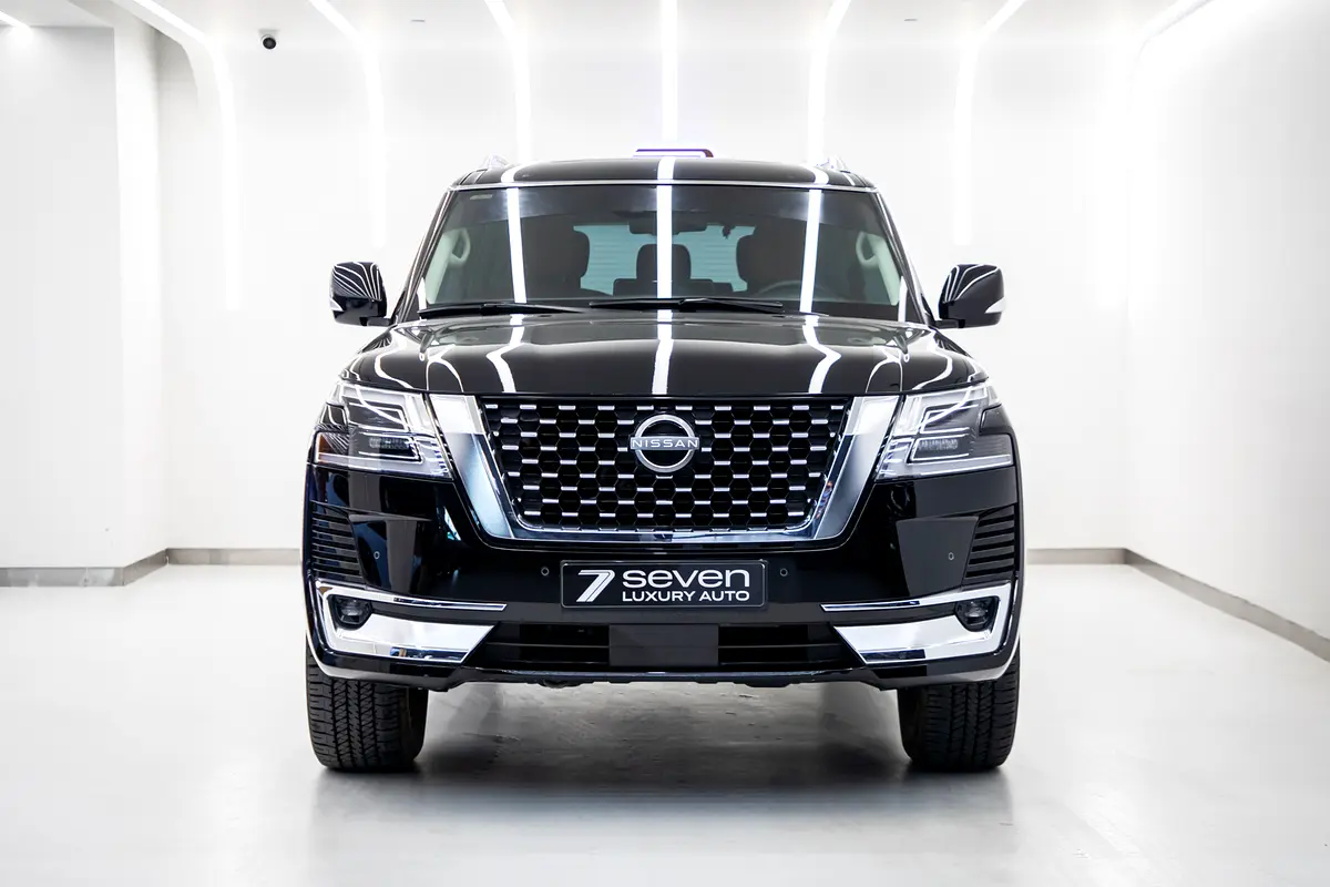 Nissan Patrol 2023 — photo 1 of 17