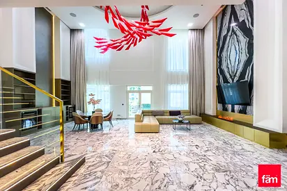Dream Penthouse | Renovated | Park View | High-end