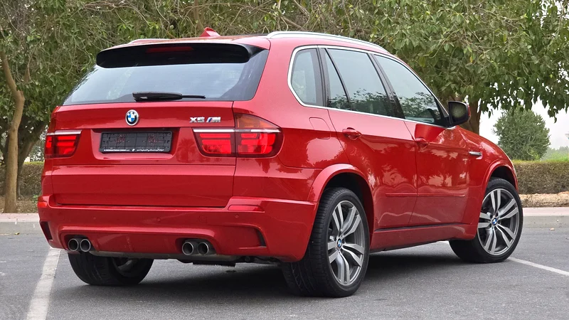 !!!Amazing TOP BMW X5 xDrive50i M Sport Original V8 GCC Specs Full Service History Single Owner63160158504449112