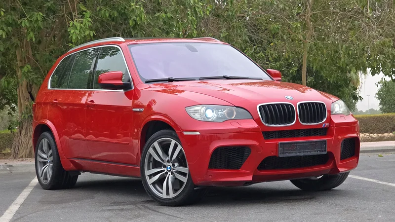 !!!Amazing TOP BMW X5 xDrive50i M Sport Original V8 GCC Specs Full Service History Single Owner63160158504449111