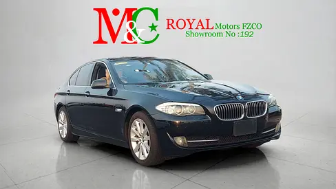 BMW 528i - 2010 - BLACK WITH BEIGE INTERIOR CLEAN CAR FRESH JAPAN IMPORT