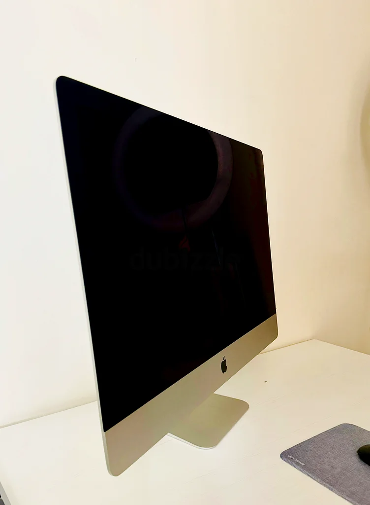 SSD iMac Retina 4K 21.5インチ (2015) 本体 IMAC RETINA 4K 21.5-inch LATE 2015, 3.1Ghz i5 , 8GB RAM