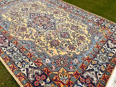 133 x 200 cm | Vintage Handmade Persian Qom Carpet High Quality
