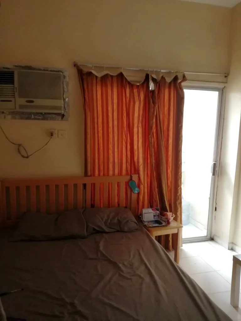 Apartment Karama near Metro, fully furnished room with balcony for an