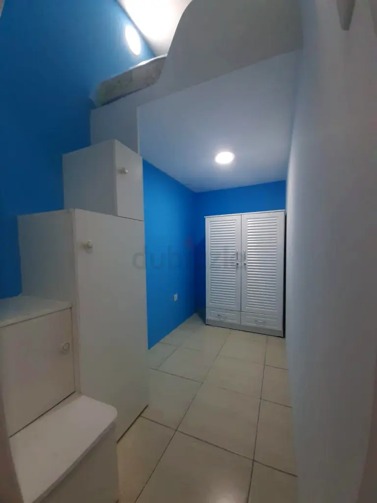 Apartment Loft Partation Available in Al barsha 1 for Arabic Russian