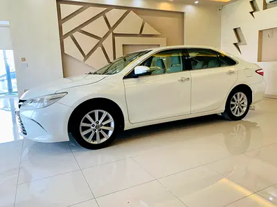 2017 Toyota CAMRY — фото 5