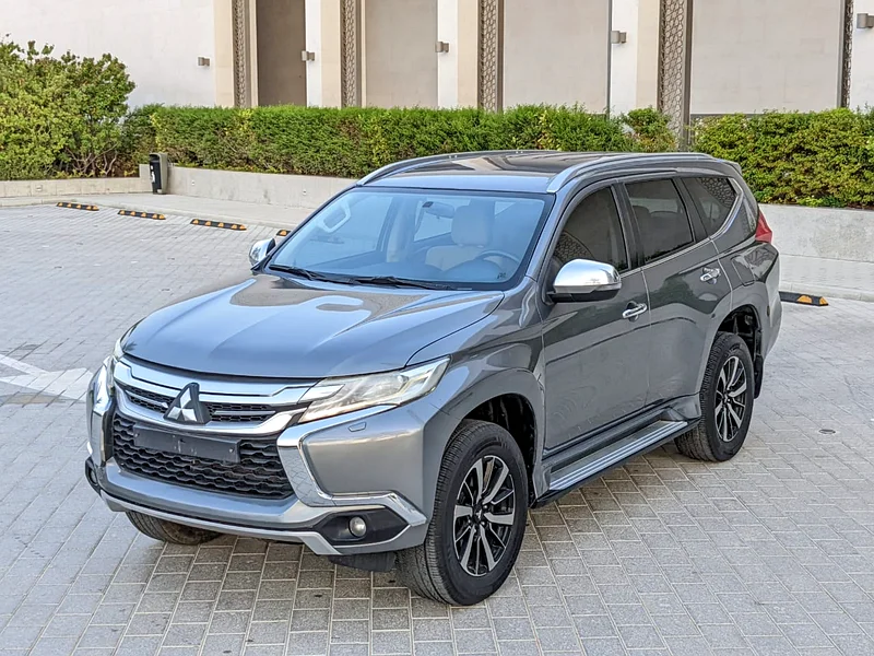 MITSUBISHI MONTERO SPORT 2017 G.C.C GLX 4WD IN EXCELLENT CONDITION63225309431042111