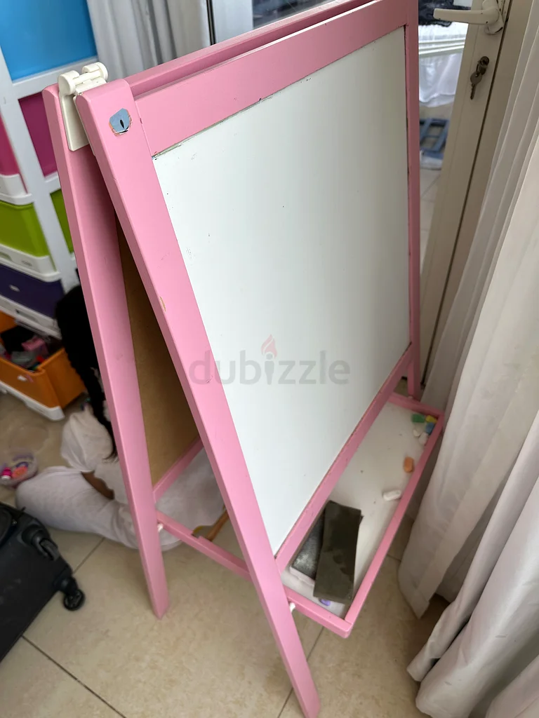 Ikea white board and chalk board63207400264322111
