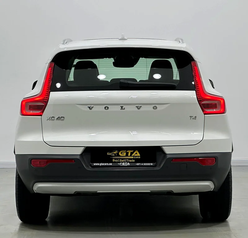 2022 Volvo XC40 T4,  Warranty, Full Volvo Service History, Low Kms, GCC63221300254337114