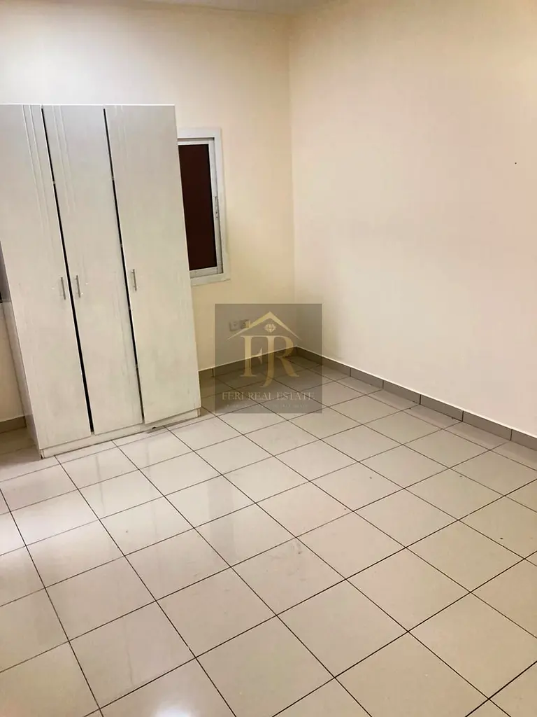 Apartment Studio Available for Rent I Vacant I Close to Al Ghubaiba