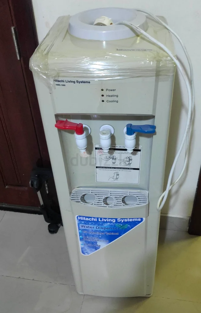 Hitachi 3-Faucet Standing Water Dispenser - White, HWD110063169461955715111