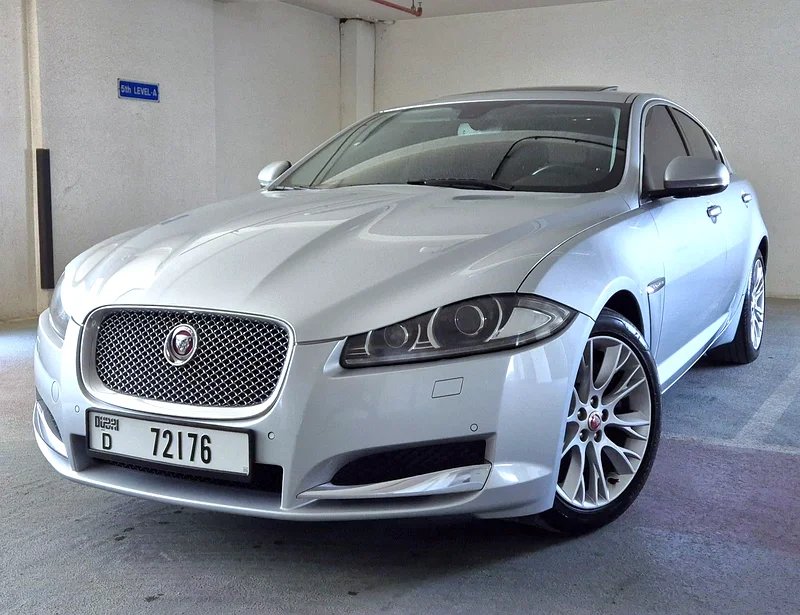 BEST EXAMPLE!!! 2015 JAGUAR XF GCC, AGENCY HISTORY !!!63222309091203116