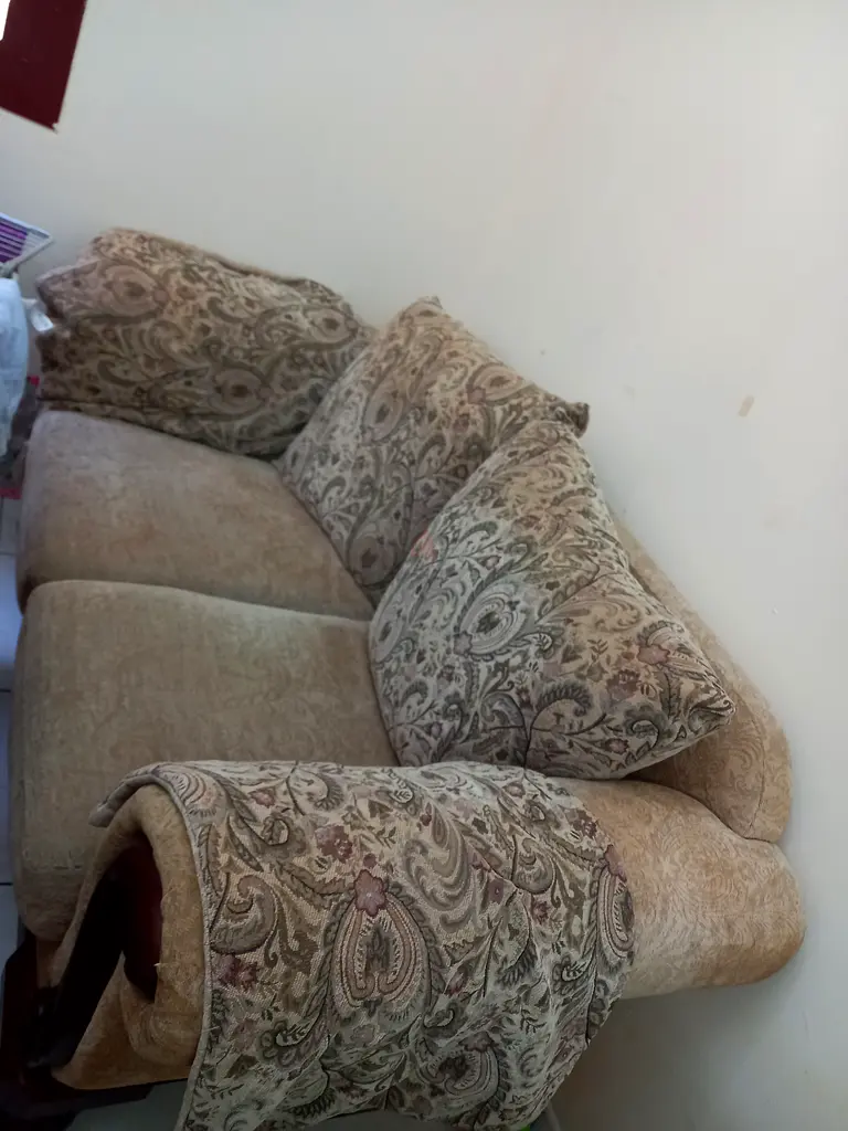 7 seater sofa for sale