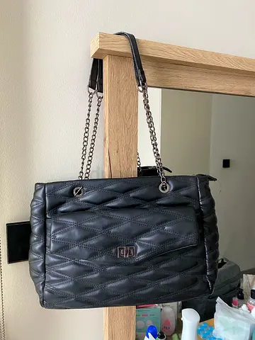 Handbag (big enough for laptop)