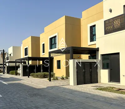 Eco-friendly 3 Bhk Townhouse In Sustainable City Embrace Green Living!
