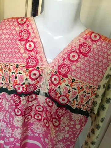 Medium size women kurta
