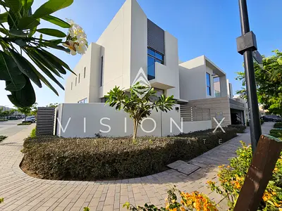 Stunning 4br Villa In Zahia Your Dream Home Awaits!