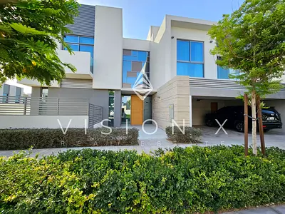 Exquisite 3br Villa In Zahia Embrace Luxurious Living!